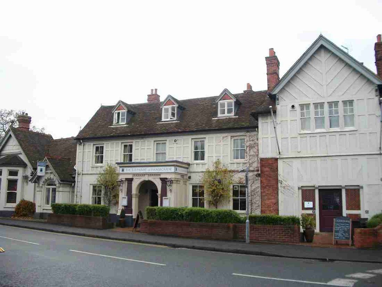 Elephant Hotel Pangbourne Exterior foto